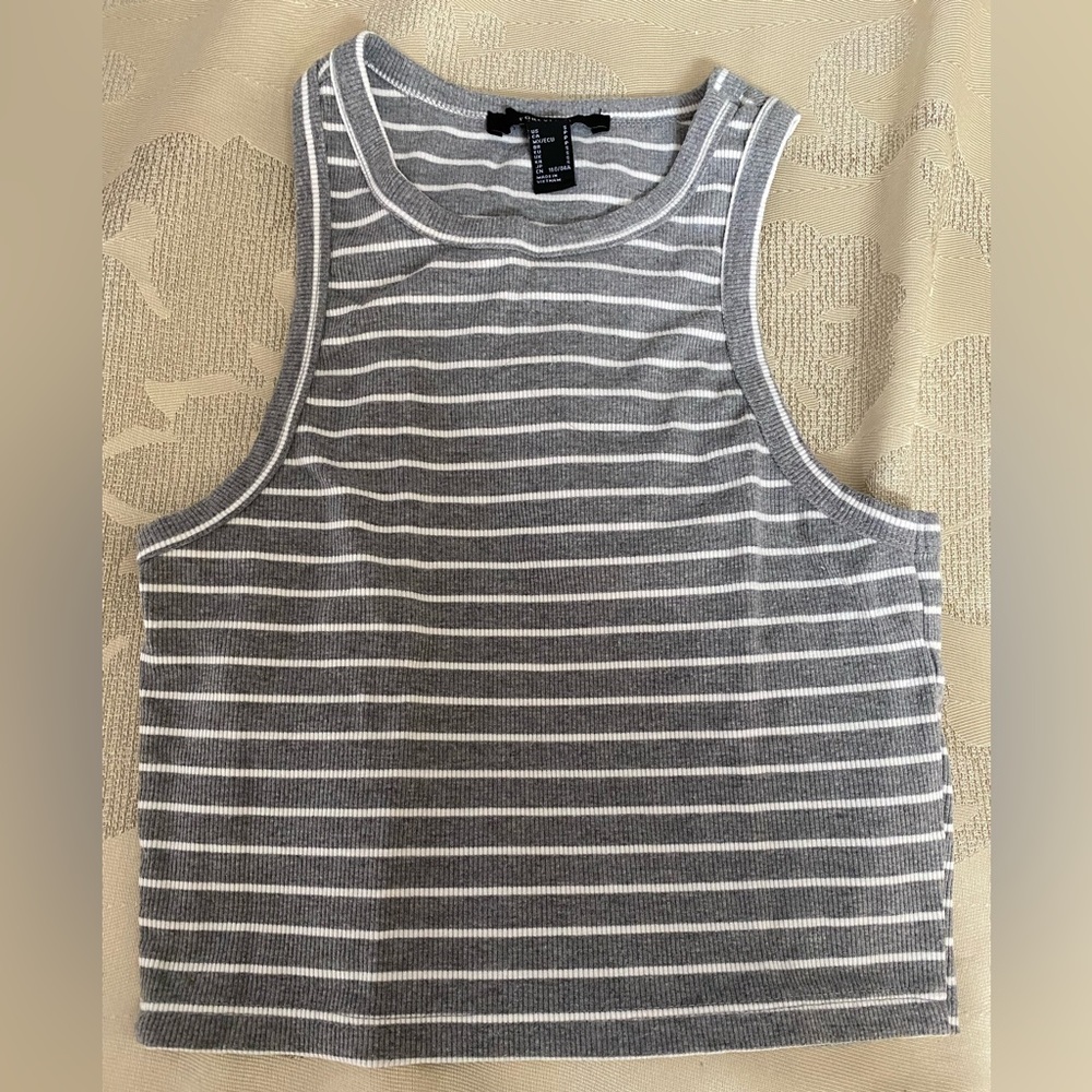 cute grey and white tank top from Forever 21